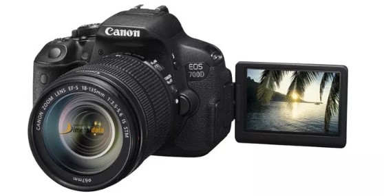Canon EOS 700D Kit2